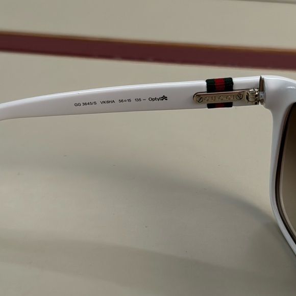 Gucci Sunglasses - Picture 3 of 5